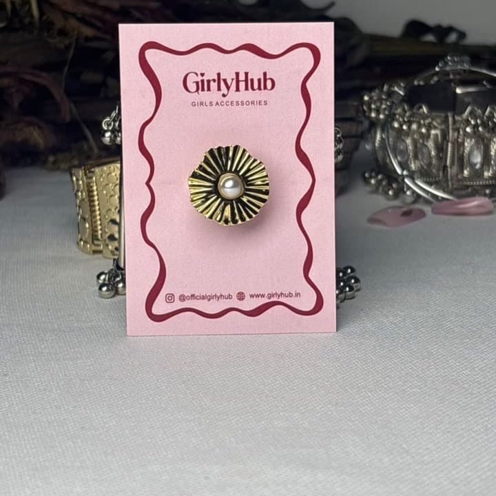Gold-Tone Sunburst Pearl Anti-Tarnish Statement Ring