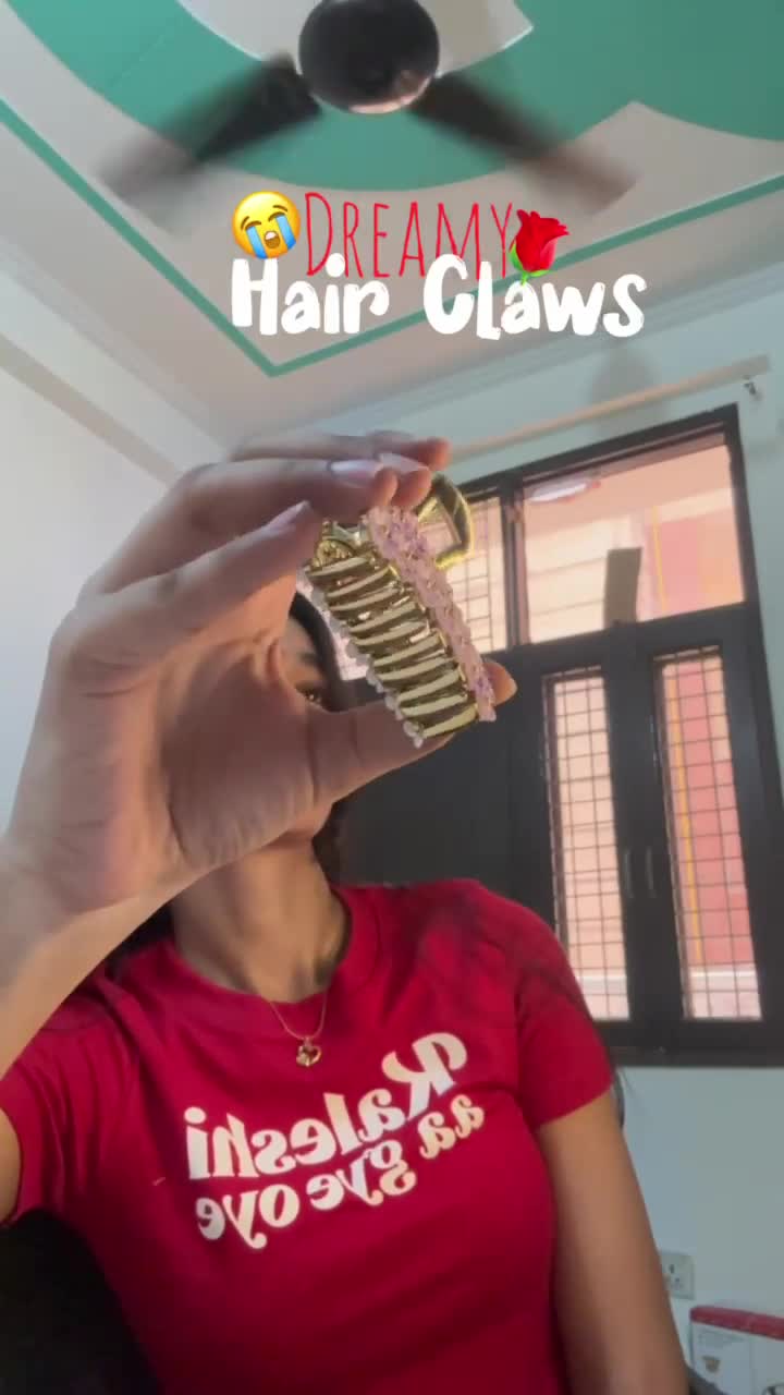 Pink Hairclaw